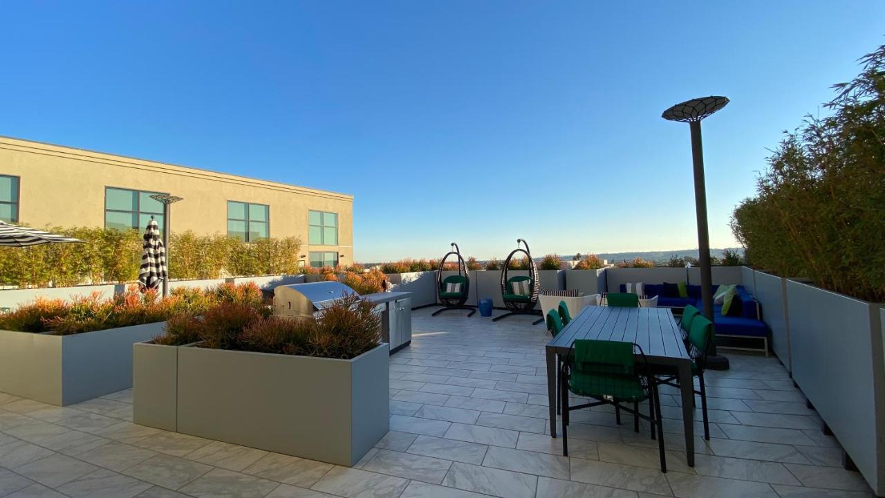 One Lux Stay At The Mansfield Miracle Mile Los Angeles Exterior photo